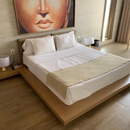 Motel Okura Villas Y Suites Guadalajara Ngoại thất bức ảnh