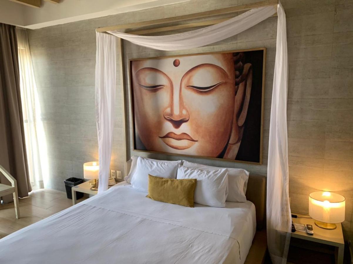 Motel Okura Villas Y Suites Guadalajara Ngoại thất bức ảnh