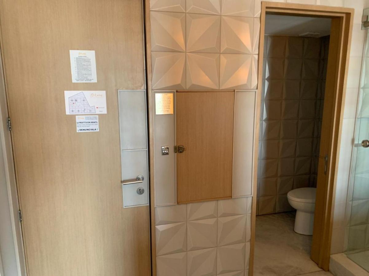 Motel Okura Villas Y Suites Guadalajara Ngoại thất bức ảnh