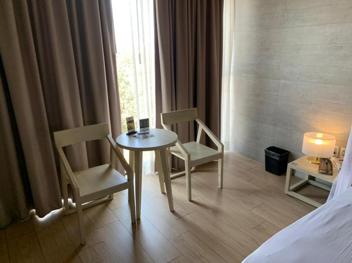Motel Okura Villas Y Suites Guadalajara Ngoại thất bức ảnh
